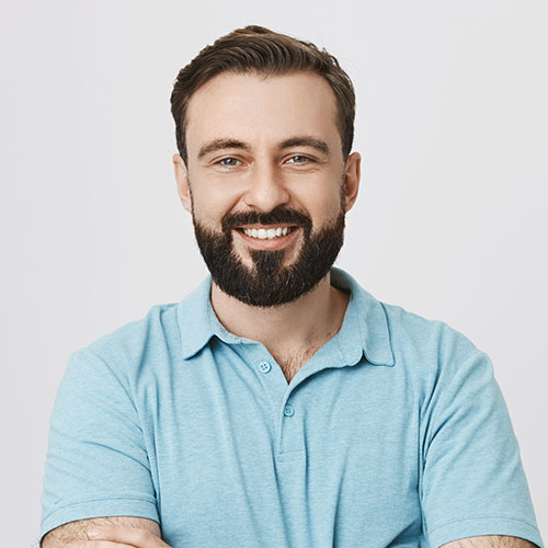 Lukas P.